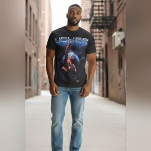 Usher OMG Tour 2011 Unisex Rare Concert Shirt Rap R&B Y2K Vintage Music